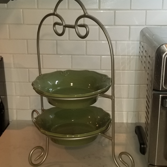 Metal Two Tier Plate Rack, 8 Inch Diameter Rings-17.5 Inches High - Picture 2 of 2